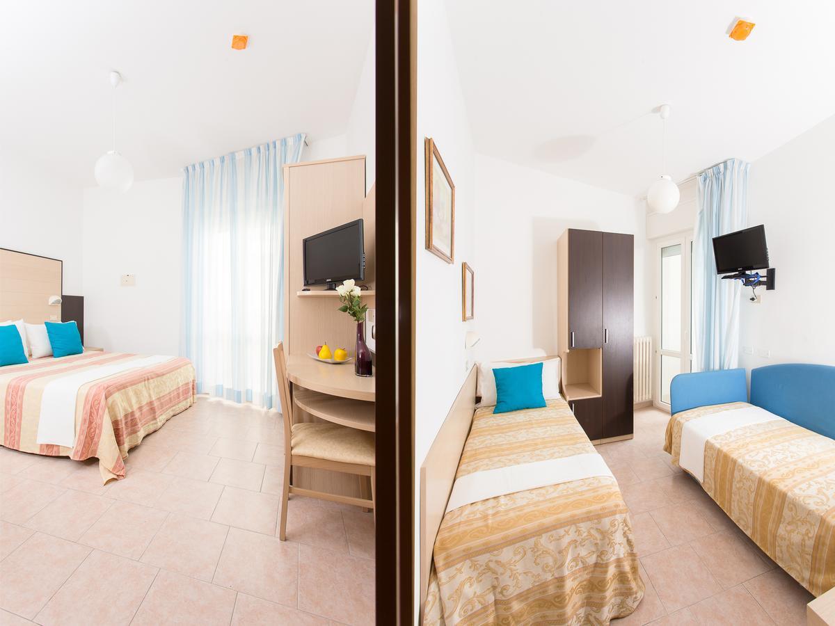 Hotel Asiago Beach Лидо-ди-Савио Номер фото